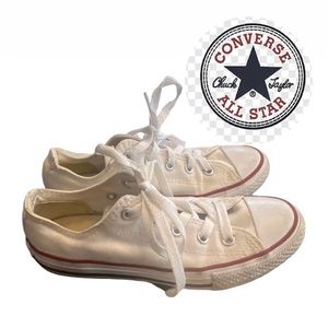 🌟🔥 BOGO Sale🔥🌟 Converse Kids All Stars (size 1)